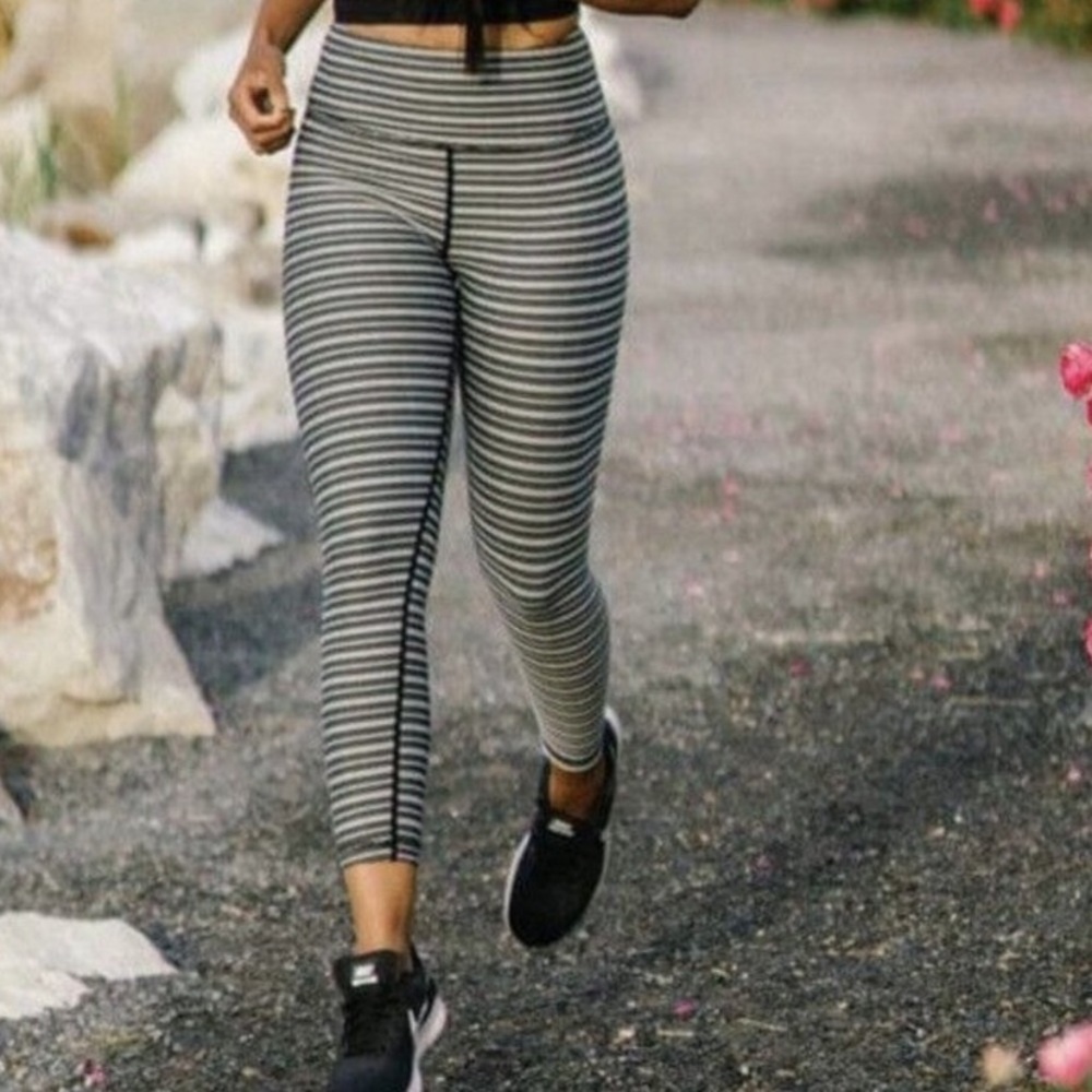 Zyia Active Black Aztec Adrenaline Leggings 4